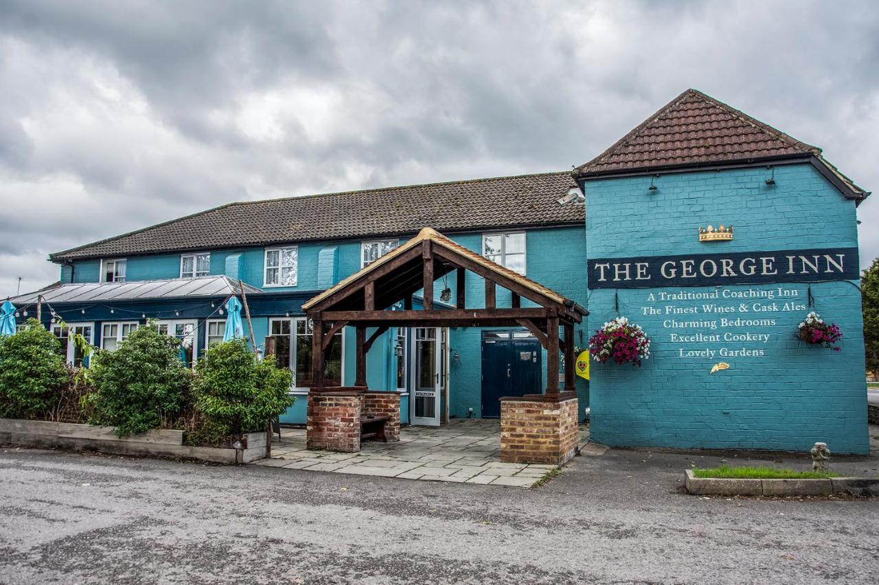 The George Inn Warminster Esterno foto