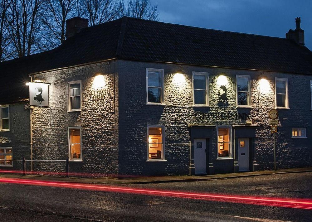 The George Inn Warminster Esterno foto